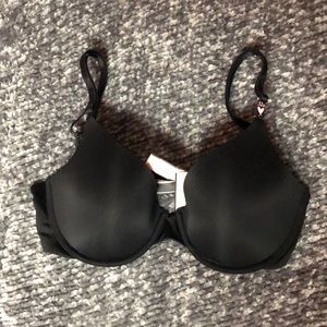 Victoria’s secret bra